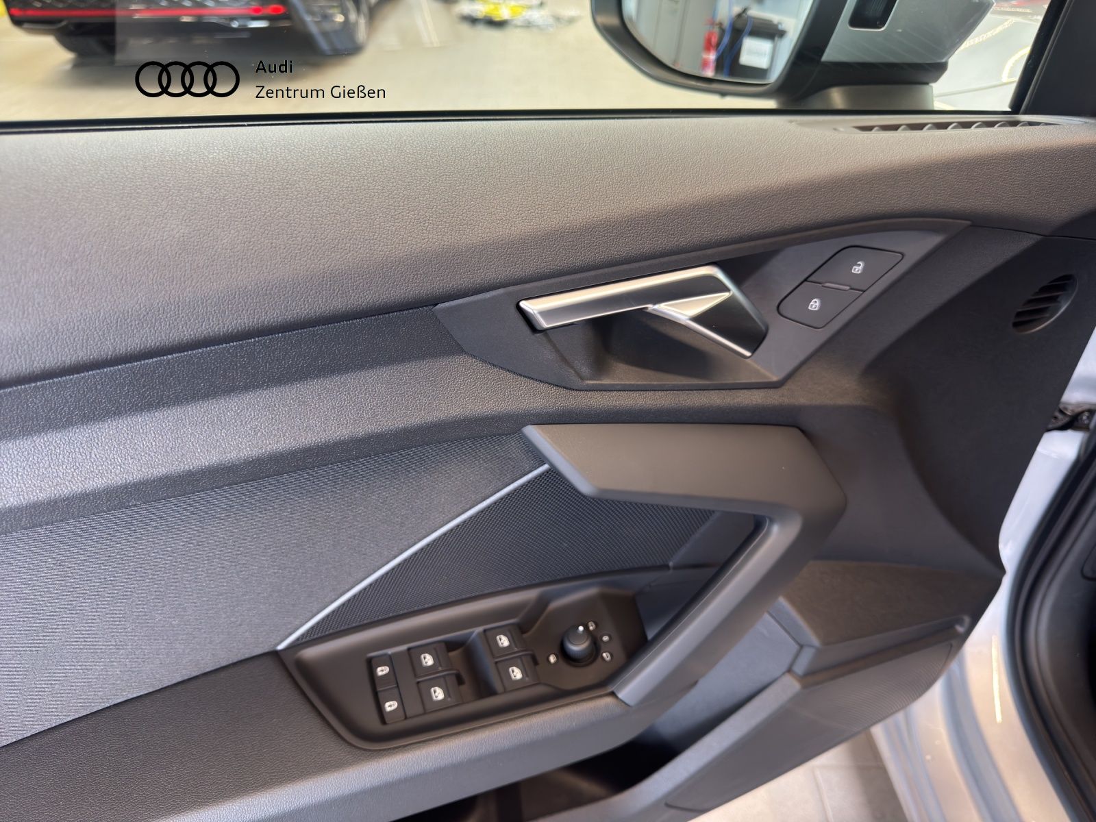 Audi A3 Sportback 35 TDI S-tronic - Samsaru's Car Outlet