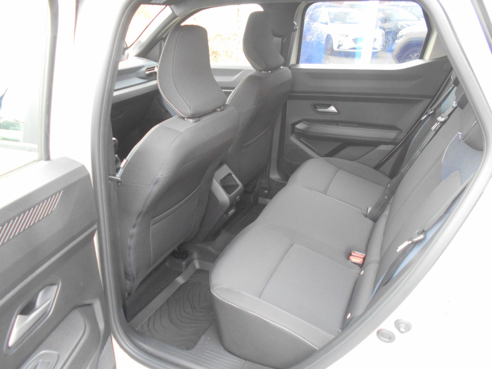Dacia Duster III TCe 130 Expression 4x4 - Samsaru's Car Outlet