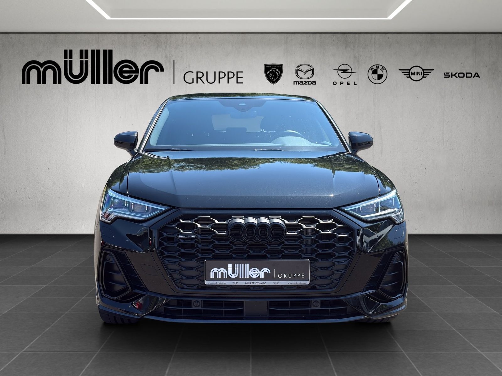 Audi Q3 SPORTBACK 45 TFSI quattro S line - Samsaru's Car Outlet