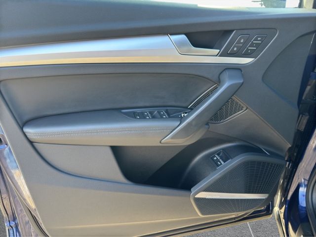 Audi Q5 55+TFSI e+S-LINE+PANO+MATRIX+AHK+
