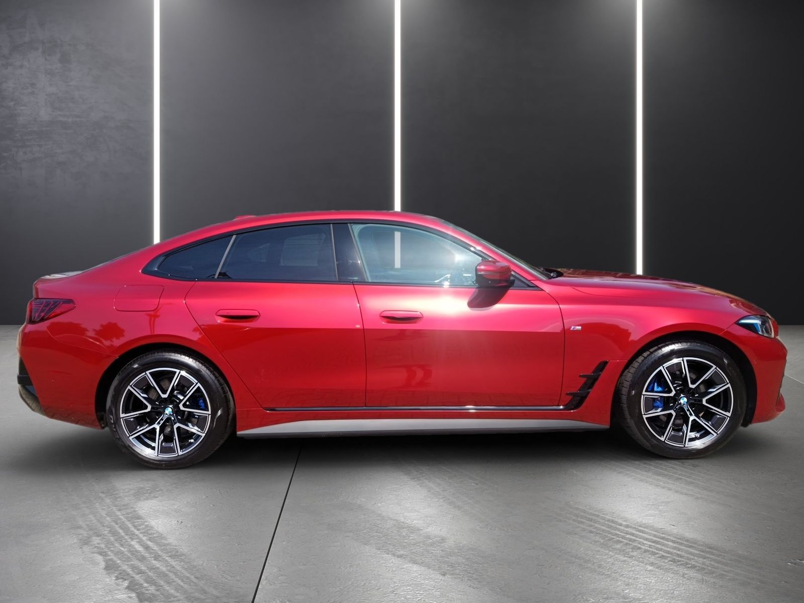 BMW i4 eDrive40 M SPORTPAKET+LIVE COCKPIT PRO+HARMAN