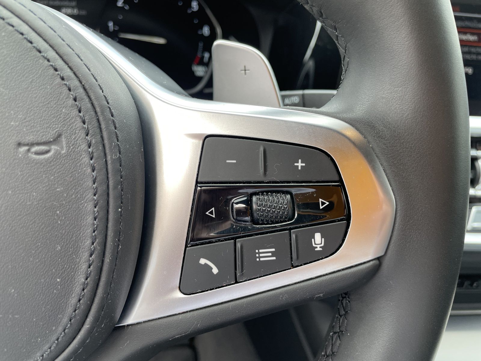 BMW 330i Tour. M Sport - Samsaru's Car Outlet