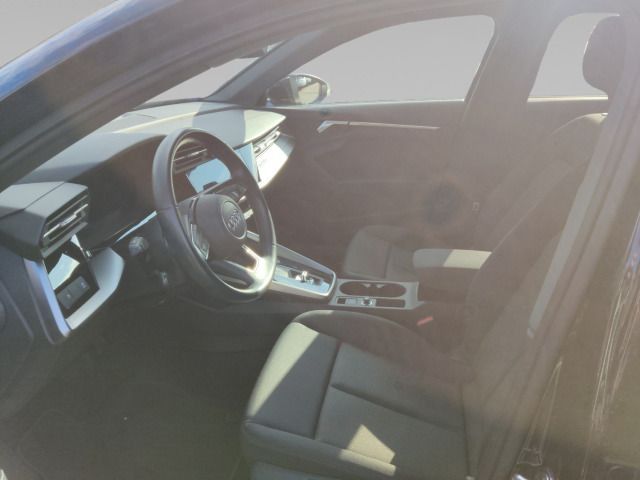 Audi A3 Sportback 40 TFSIe AHK