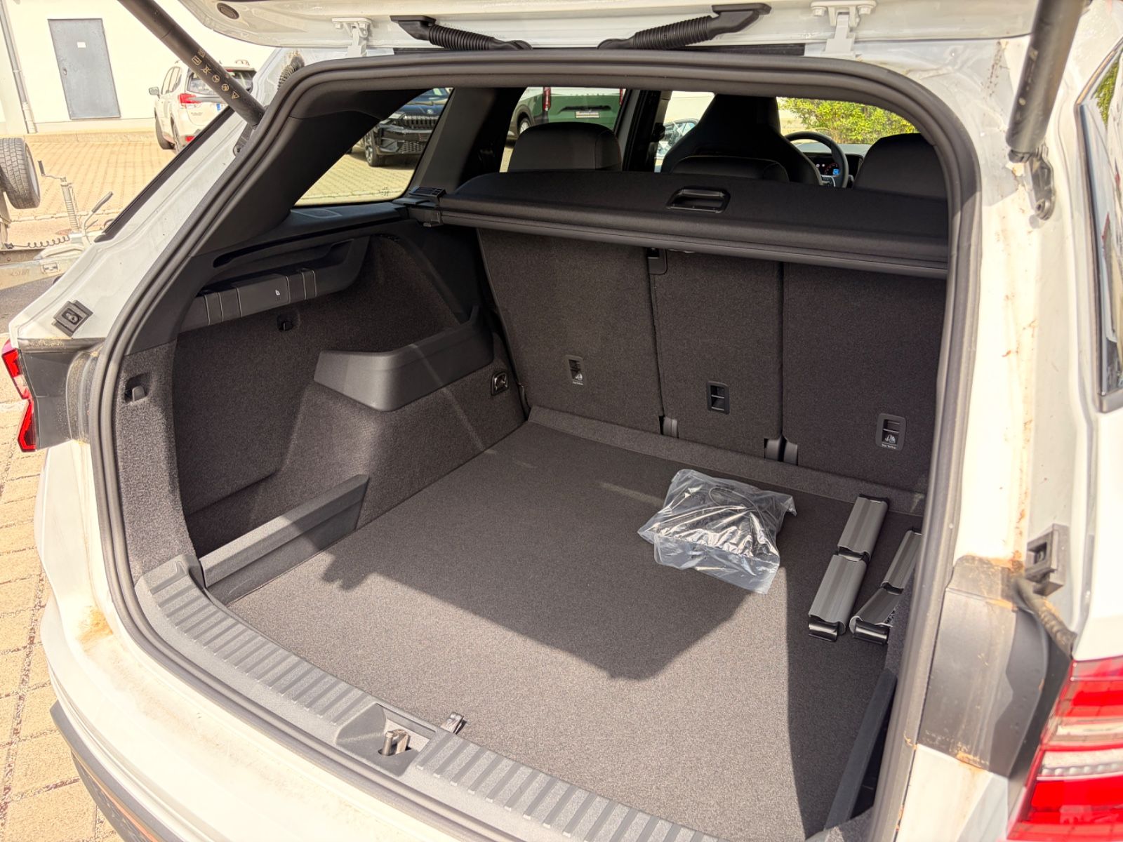 Skoda Kodiaq 2.0 TSI 195 kW 4x4 RS 20Z*AHK*HUD*ACC*DCC