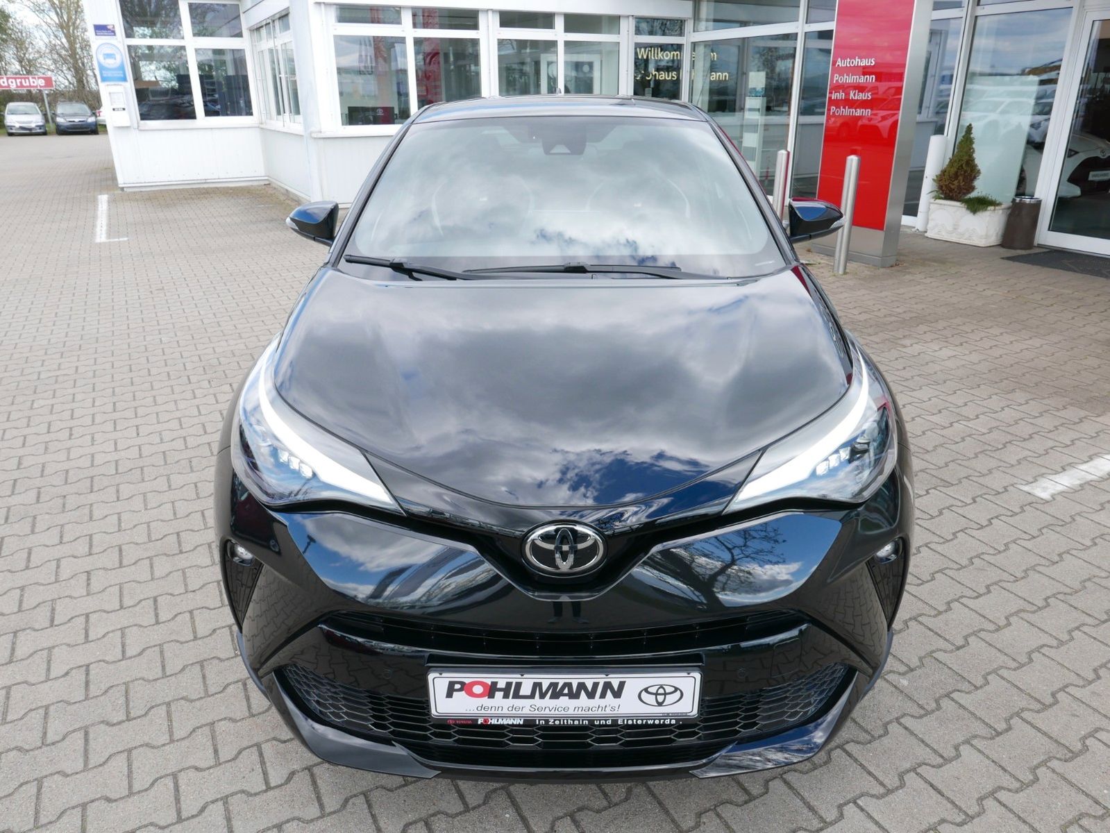 Toyota C-HR 2.0 Hybrid GR Sport Black - Samsaru's Car Outlet
