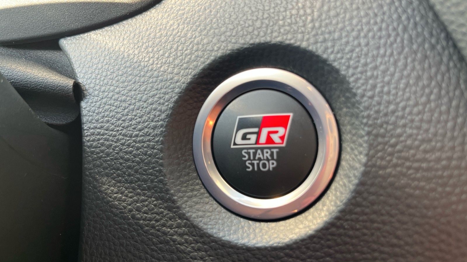 Toyota Corolla TS 2,0l Hybrid GR Sport