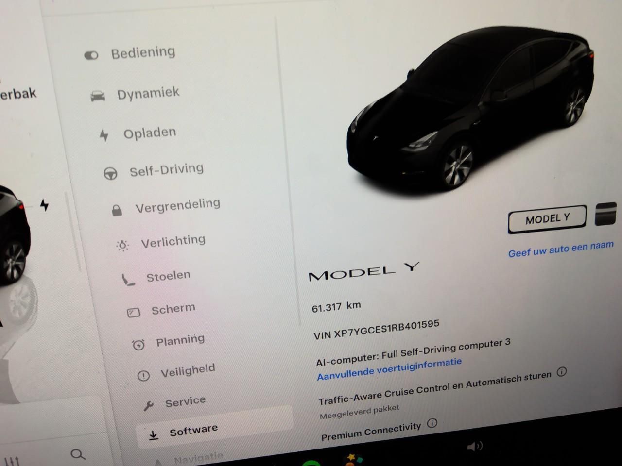 Tesla Model Y Standard RWD Plus 351pk 94.2% SoH [ TREK