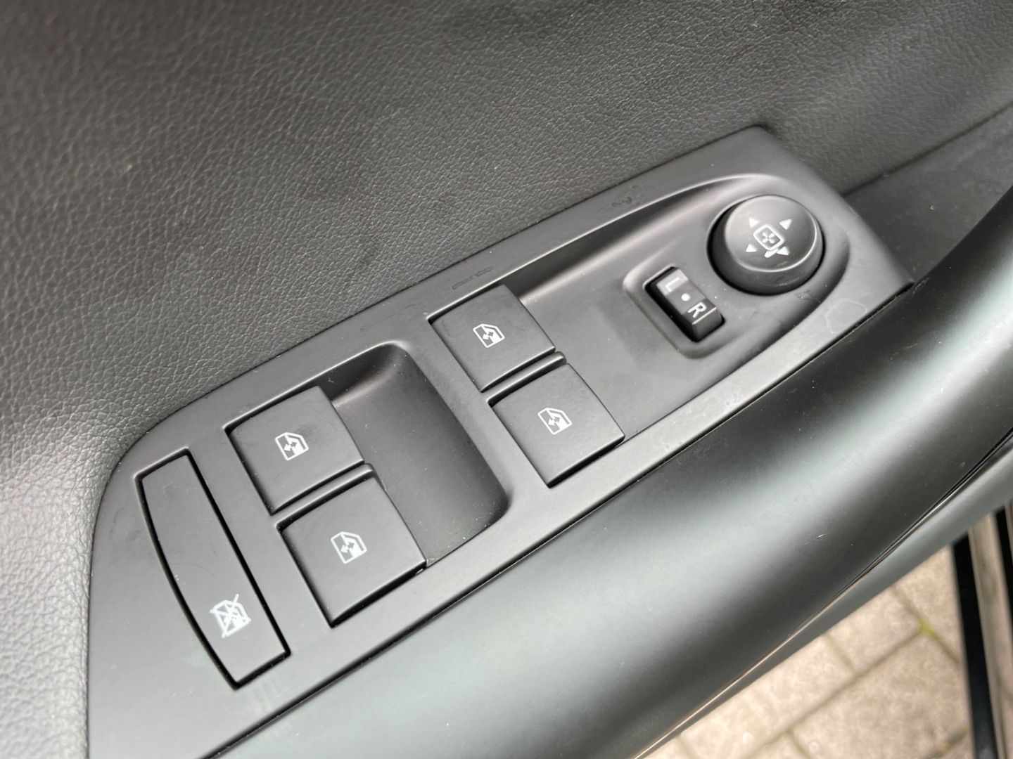 Opel Astra ST Business Elegance 1.5D - Samsaru's Car Outlet
