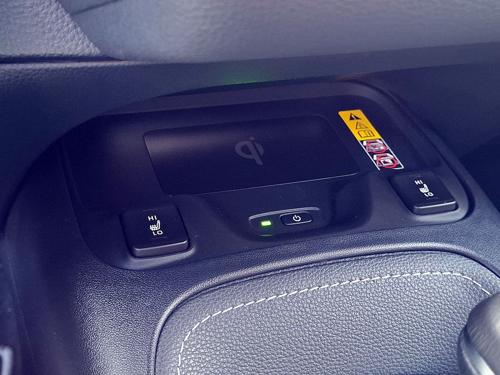 Toyota Corolla Touring Sports Hybrid SHZ NAVI ACC LED