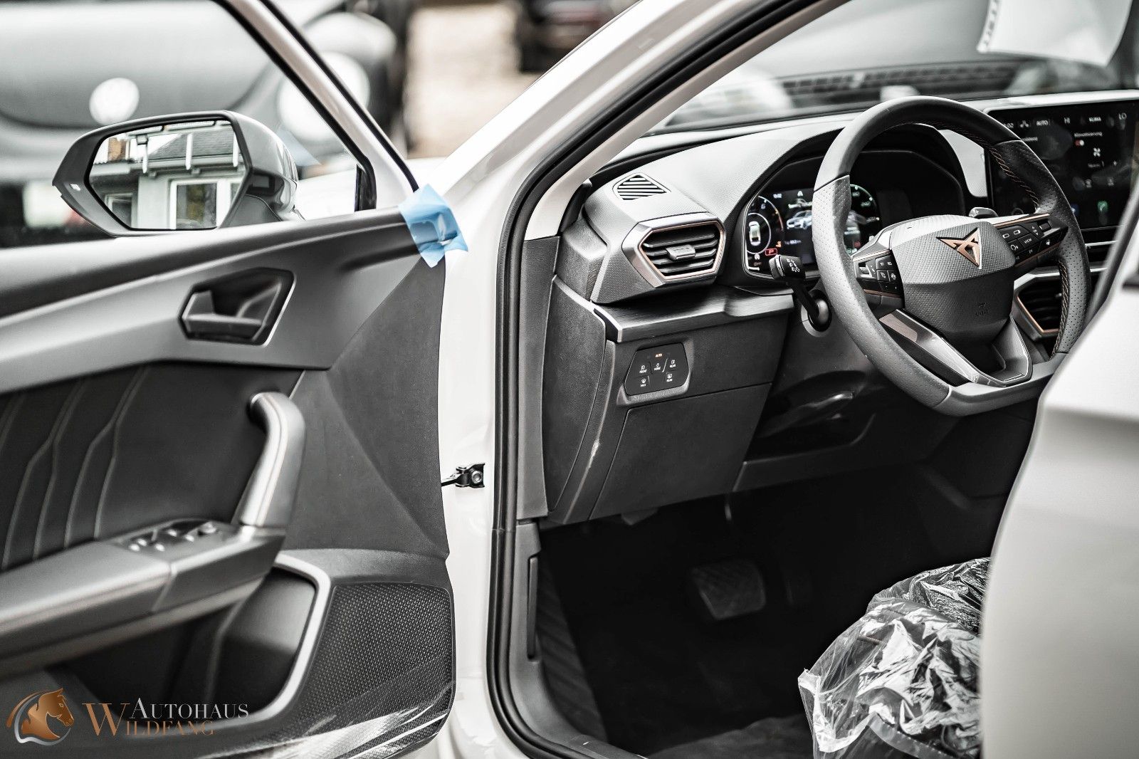 Cupra Leon SB 1.5 eTSI DSG - Samsaru's Car Outlet