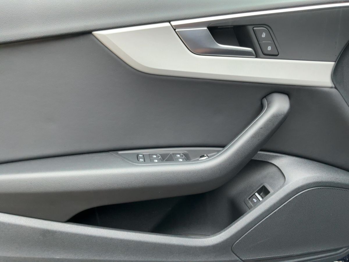 Audi A4 allroad quattro 45 TFSI 5JG+MATRIX+AHK+STDHZG