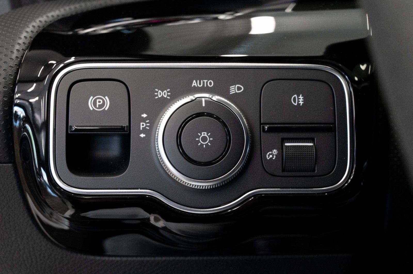 Mercedes-Benz CLA 45S AMG - Samsaru's Car Outlet