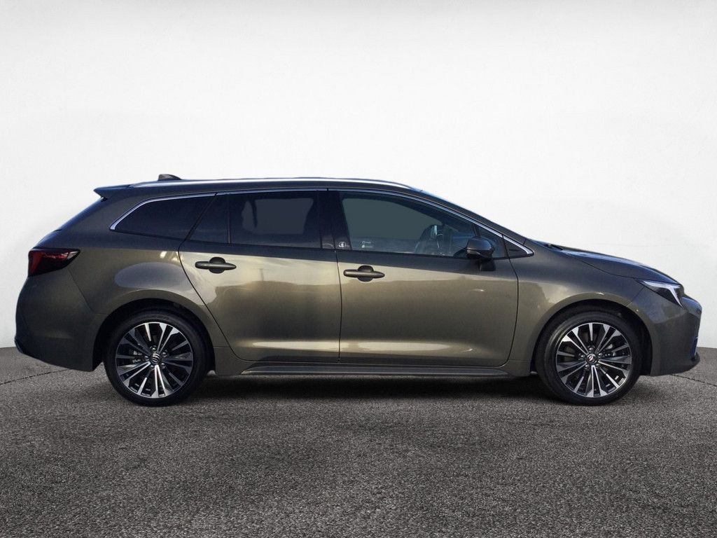 Toyota Corolla Touring Sports 2.0 Hybrid Team D