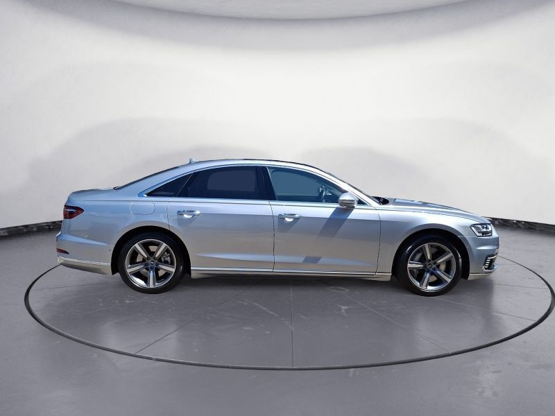 Audi A8 60 TFSI e quattro - Samsaru's Car Outlet