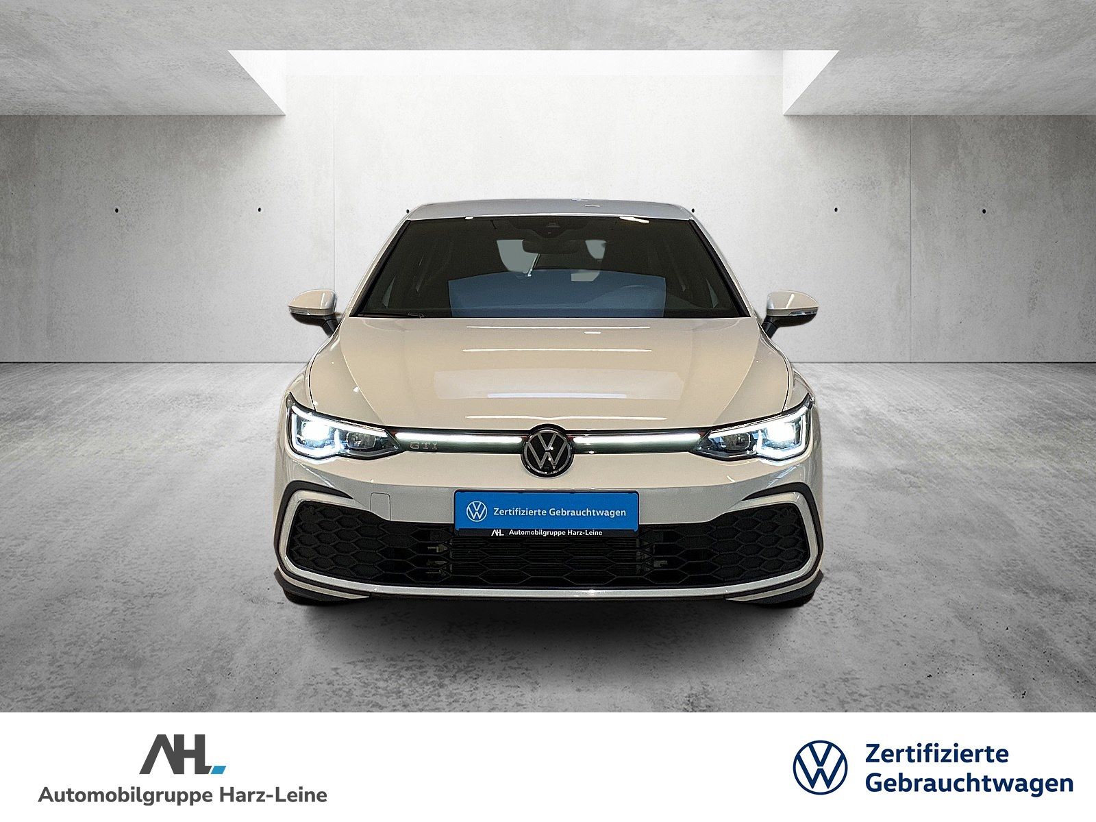 Volkswagen Golf GTI VIII 2.0 TSI DSG - Samsaru's Car Outlet