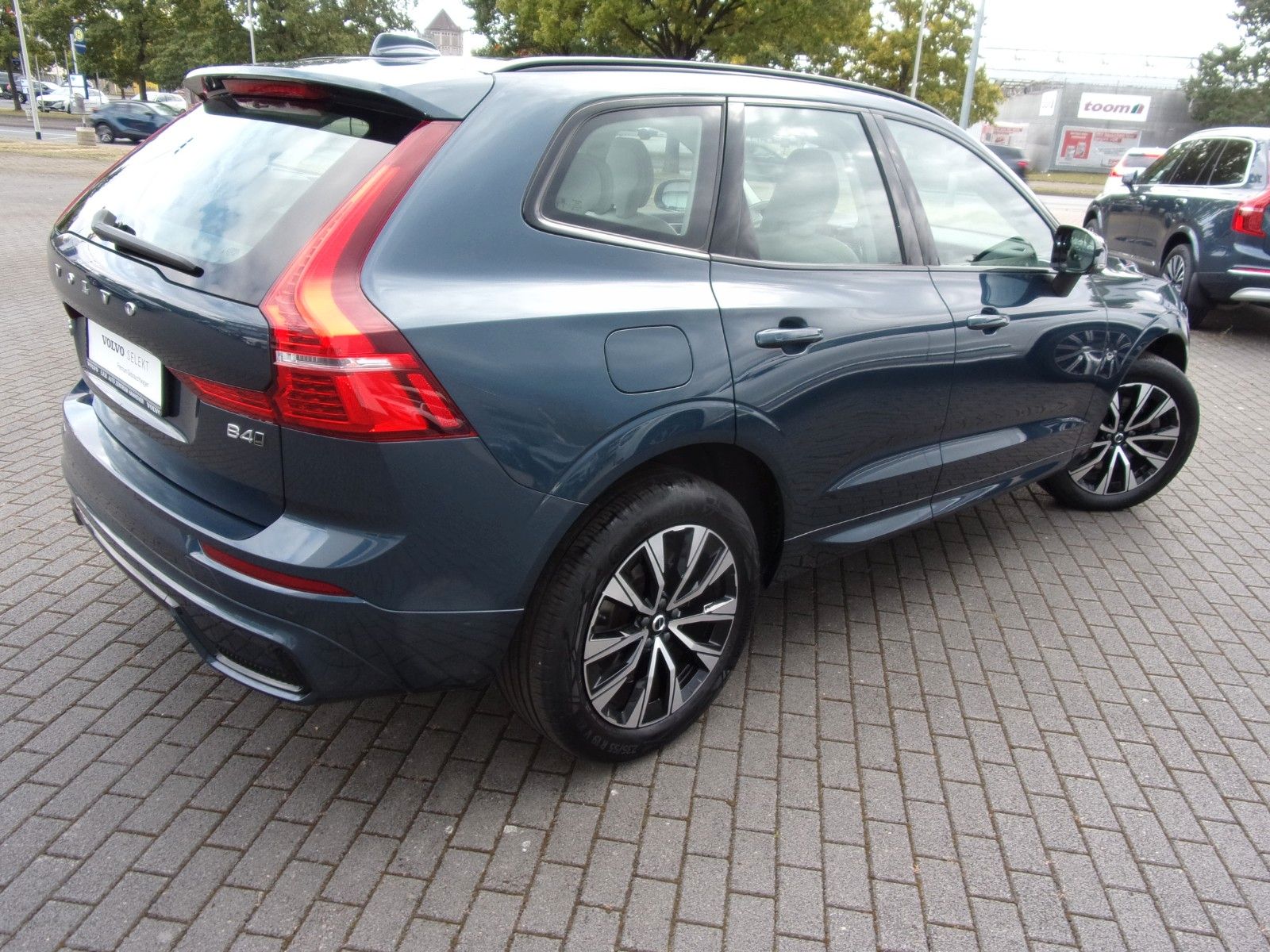 Volvo XC 60 B4 Plus Dark AWD