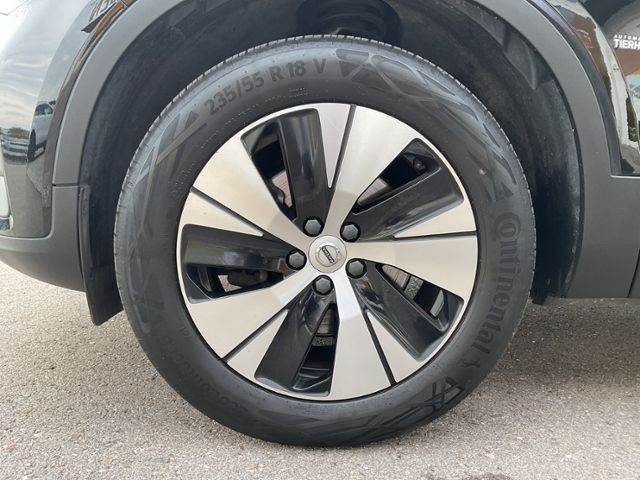 Volvo XC40 B4 Plus Bright AWD AHK LEDER STANDHZ