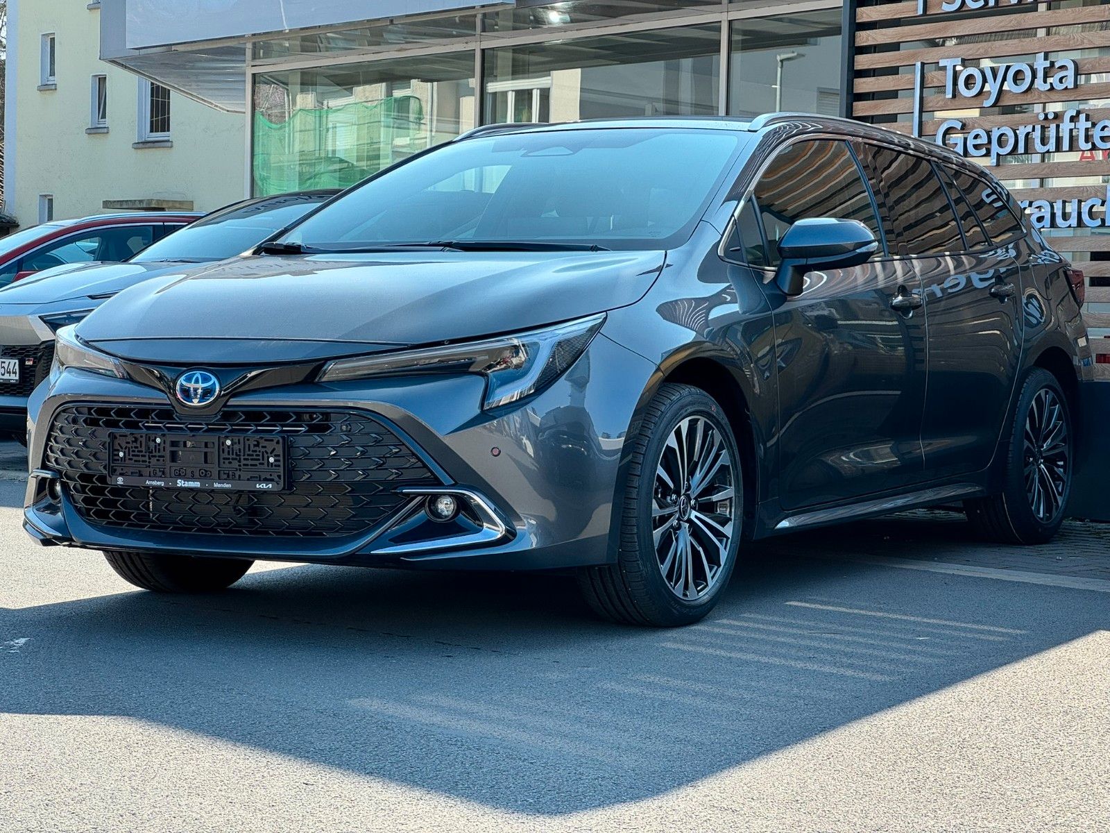 Toyota Corolla 2.0l Teamplayer | el. Heckklappe | LED