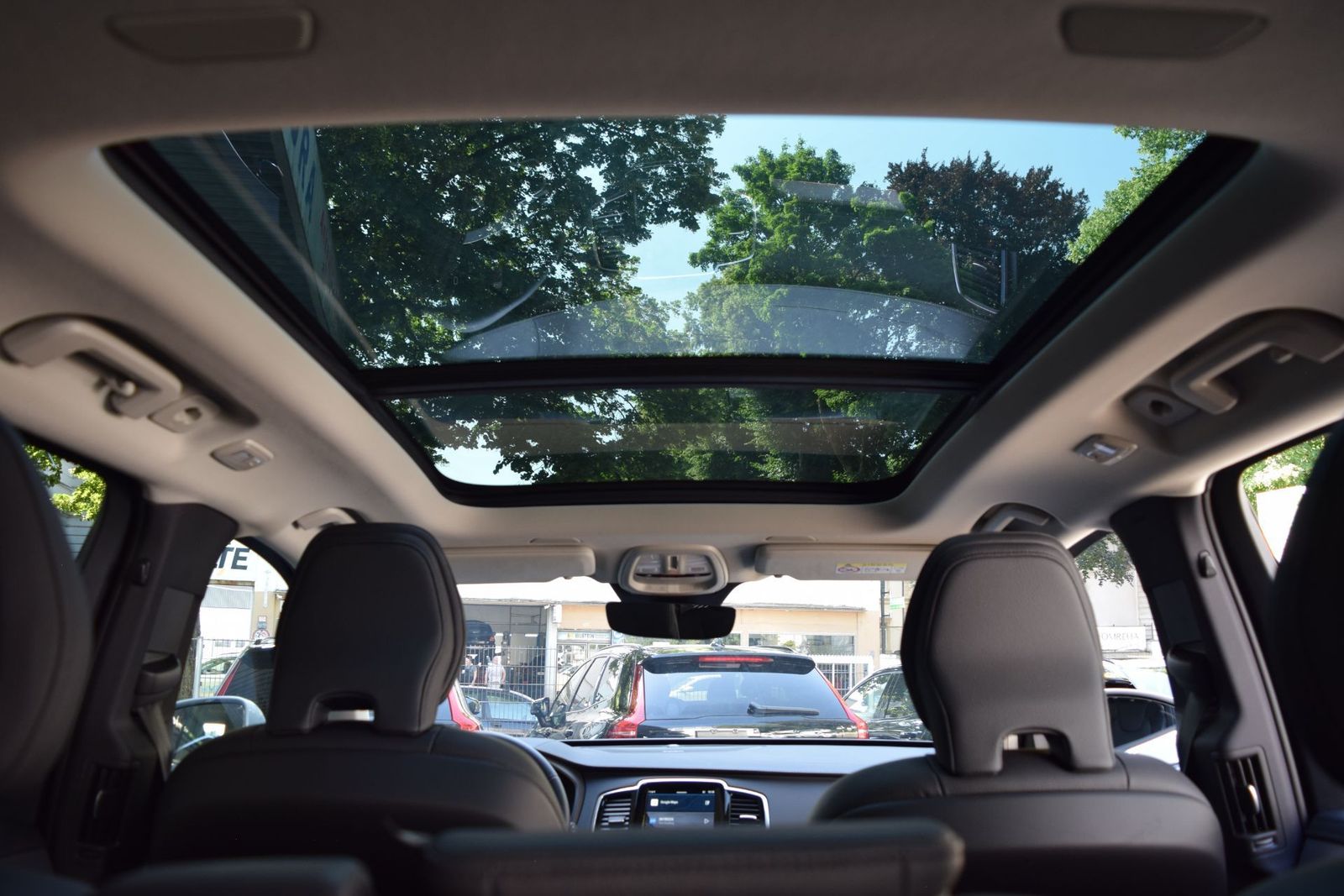 Volvo XC90 T8 AWD Plus - Samsaru's Car Outlet
