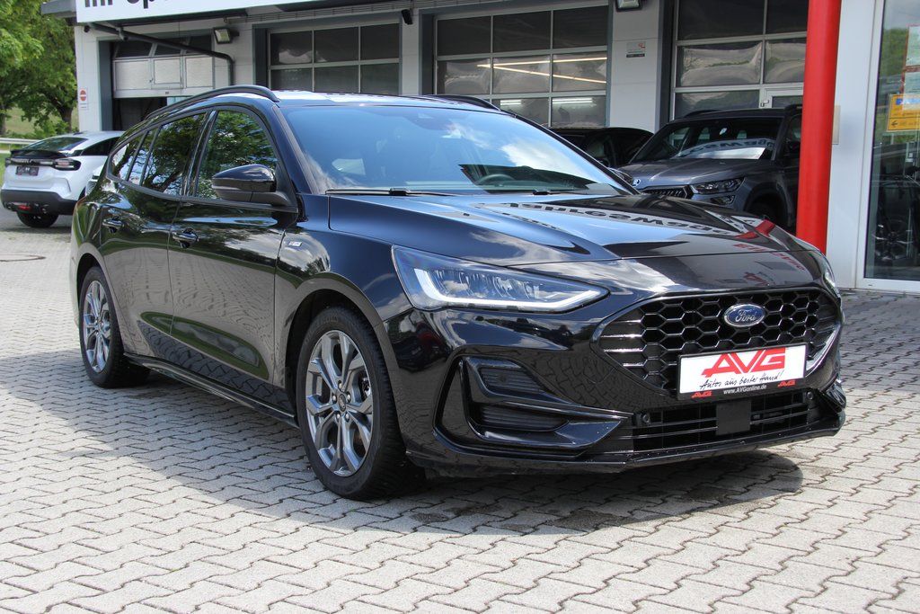 Ford Focus Turnier 155PS ST-LINE LED AdapTempomat CAM
