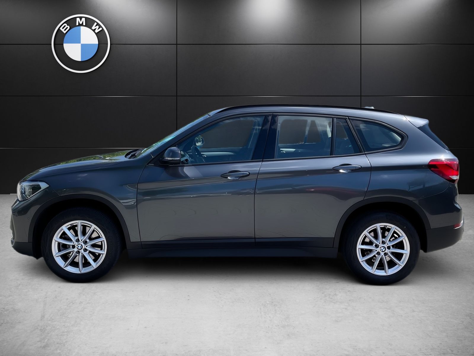 BMW X1 xDrive20d Advantage - Samsaru's Car Outlet