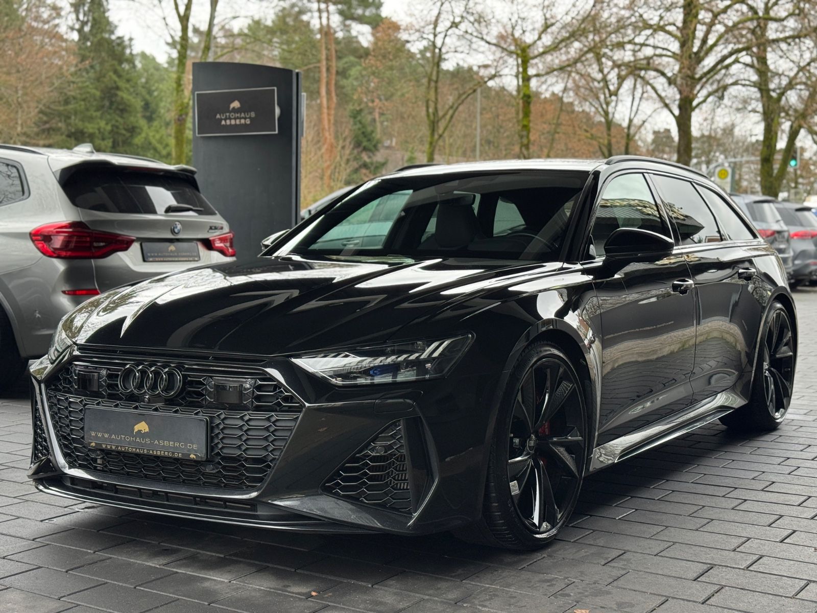 Audi RS6 Avant 4.0 TFSI quattro/PANO/HEADUP/B&O/BLACK