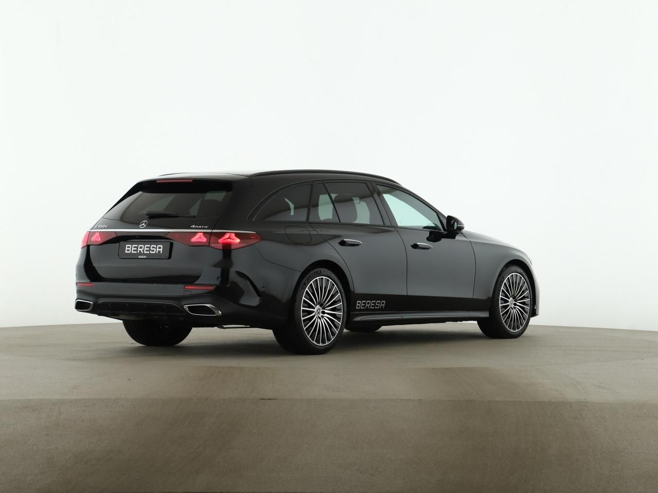 Mercedes-Benz E 450 d 4M T AMG Digital Light Night Burmester