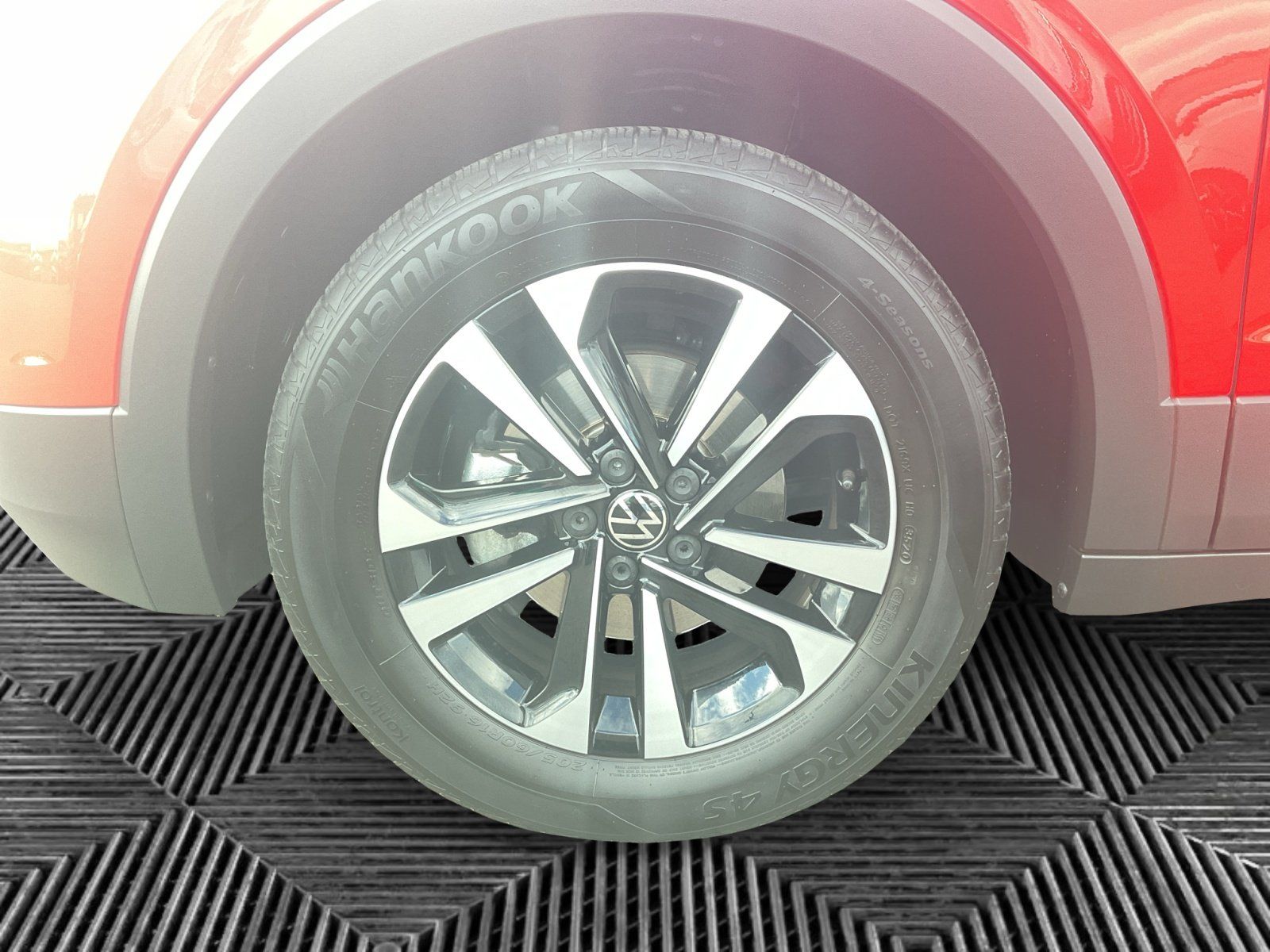 Volkswagen T-Cross 1.0 TSI United - Samsaru's Car Outlet