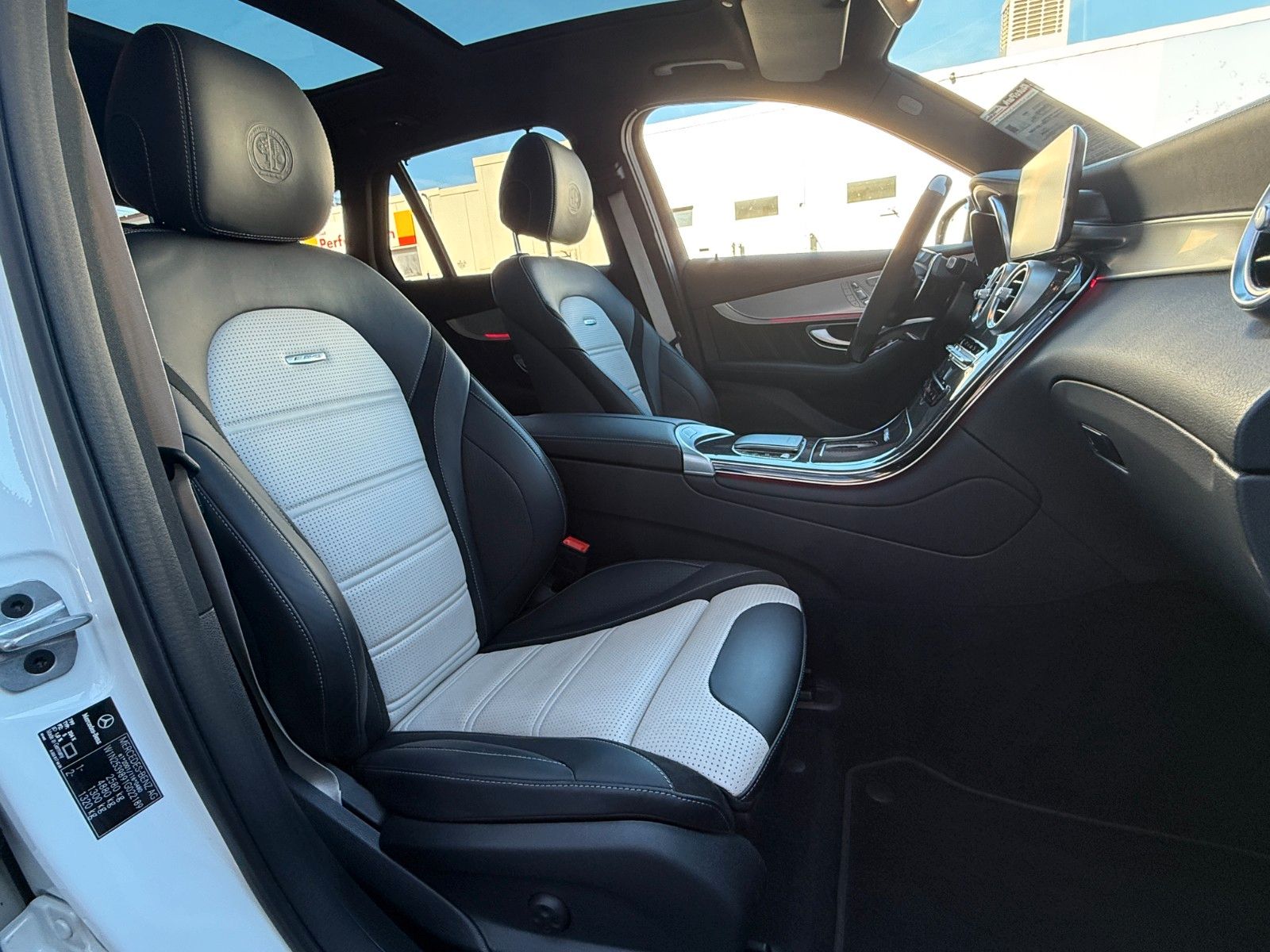 Mercedes-Benz GLC 63S AMG 4MATIC AERO DRIVER LED 21" PANO 360°