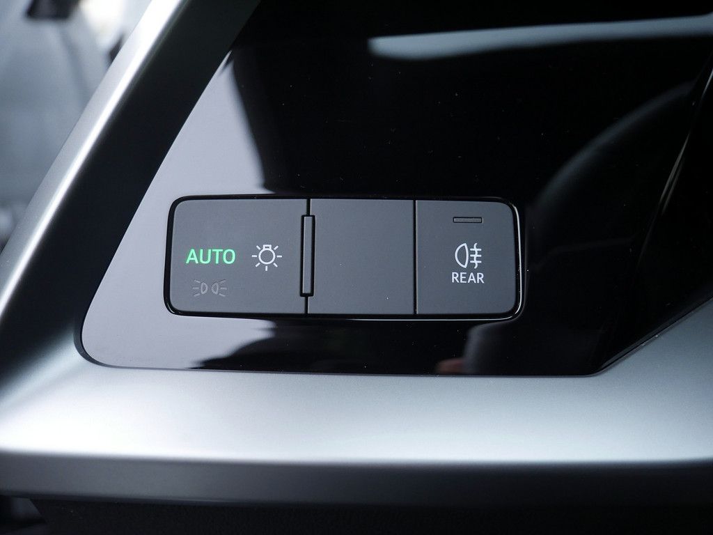 Audi A3 Sportback 40 TFSIe S-Line ACC+KAMERA+SHZ+LED+