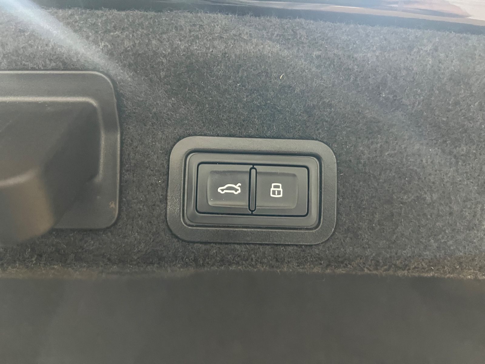 Audi A6 Lim. 40 TDI quattro design2.0 DSG/el.HECK/CAM