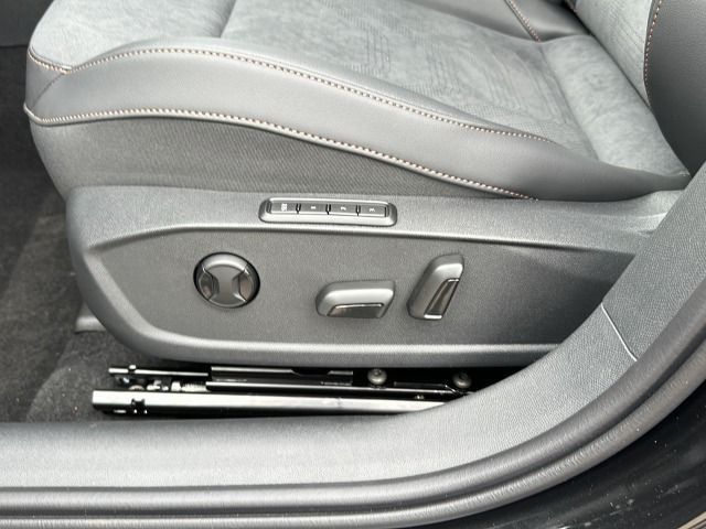 Cupra Leon Sportstourer 1.5 eTSI 150 PS DSG - Samsaru's Car Outlet