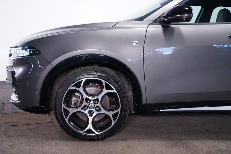 Alfa Romeo Tonale 1.5 VGT Hybrid Ti Aut.*Matrix*Kamera*Keyl