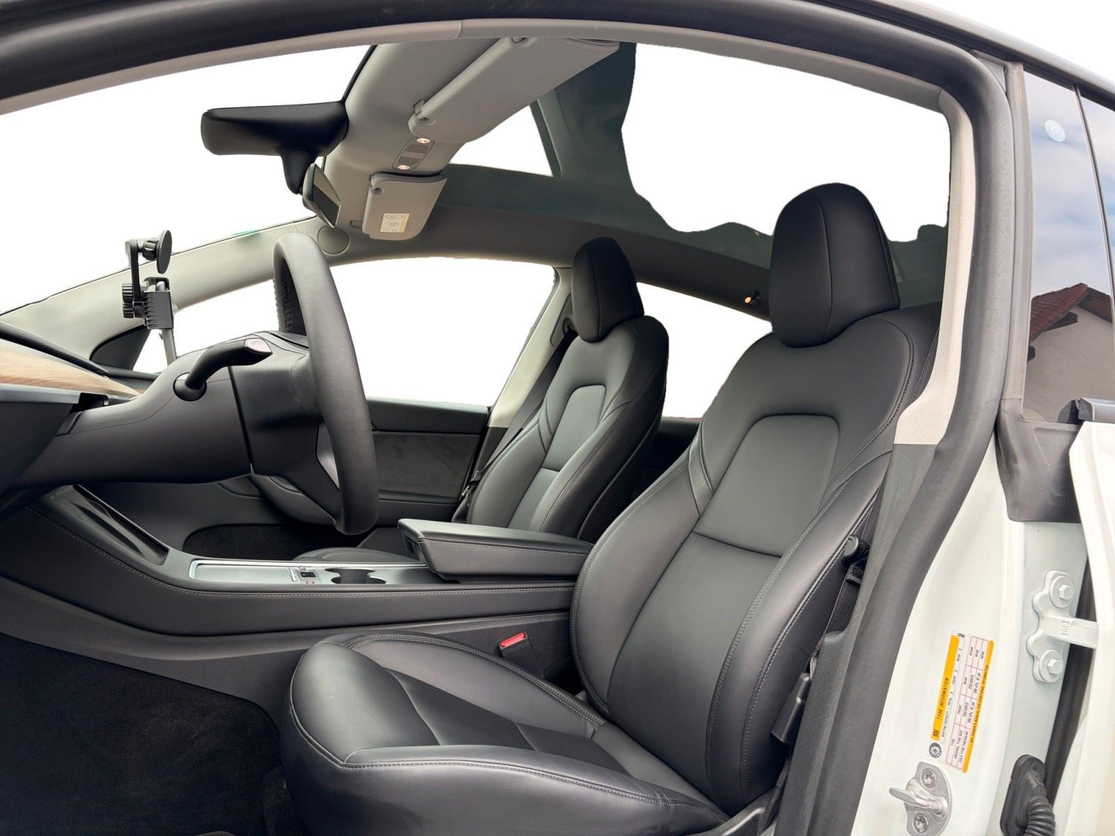 Tesla Model Y Long Range Dual AWD//AHK//ALLWETTER