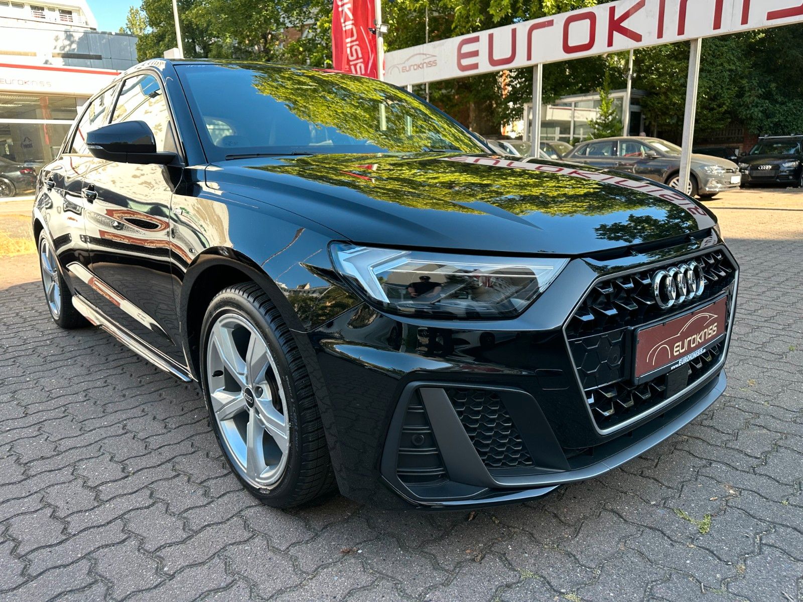 Audi A1 30 TFSI S line*LEDER*NAVI*SHZ*LED*MMI*APS+