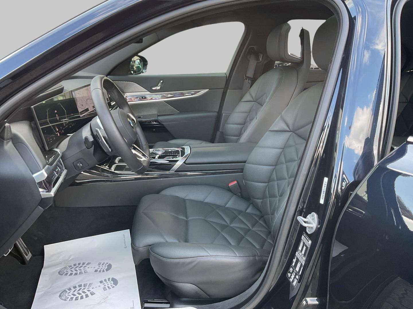 BMW 740 d xDrive M Sport Leasing 999,- brutto o. Anz