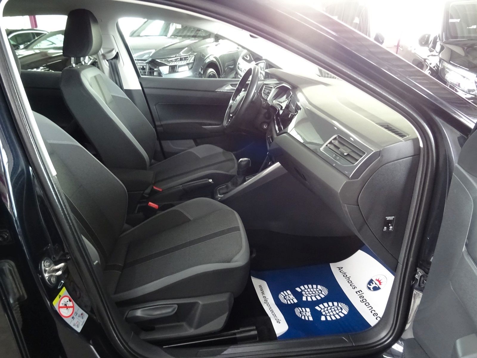 Volkswagen POLO 1.0 TSI Highline - Samsaru's Car Outlet