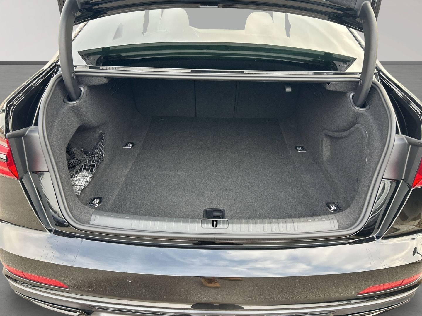 Audi A6 Limousine 40 TDI sport qu - Samsaru's Car Outlet