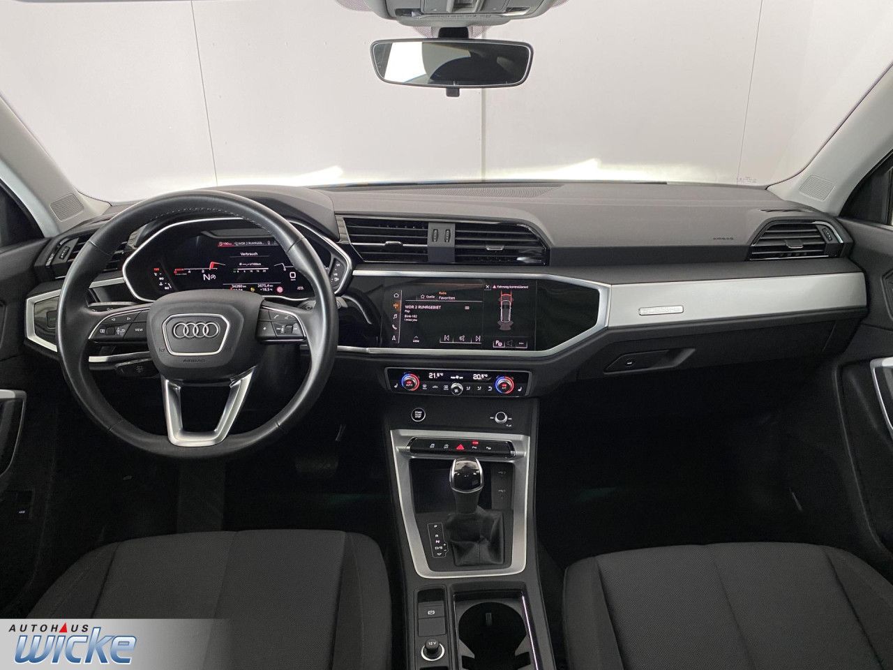 Audi Q3 35 TDI quattro - Samsaru's Car Outlet