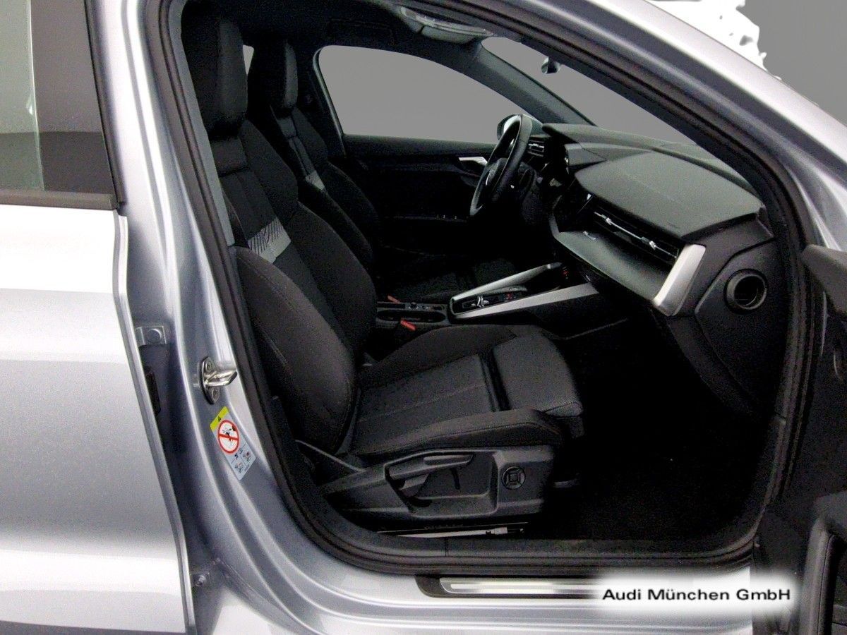 Audi A3 Sportback 35 TDI S tronic advanced Virtual/Na