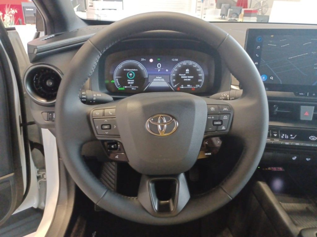 Toyota C-HR 1.8 Hybrid Teamplayer (AX2)