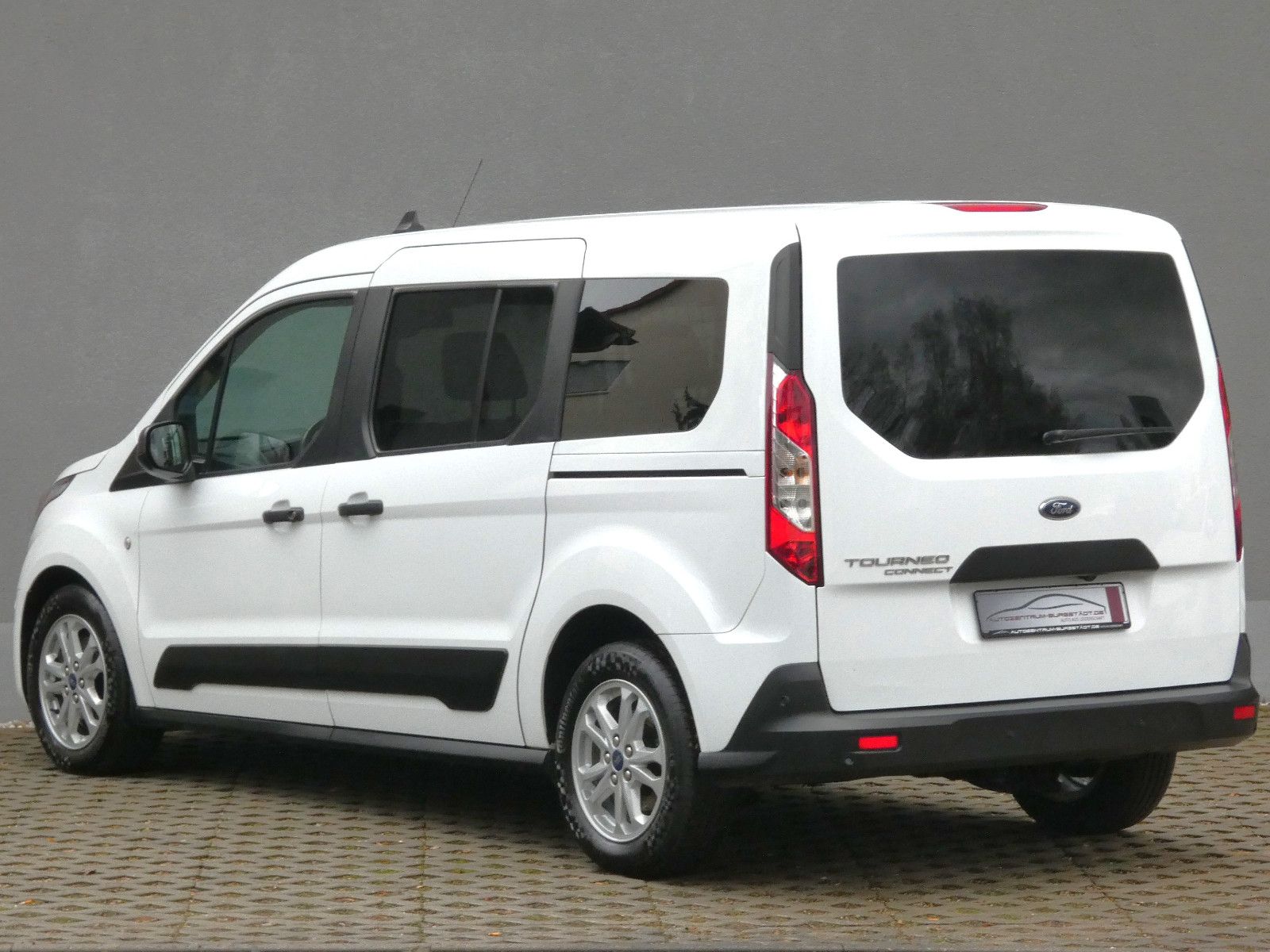 Ford Transit Connect Kombi 230 L2 1,5 TDCI Automatik