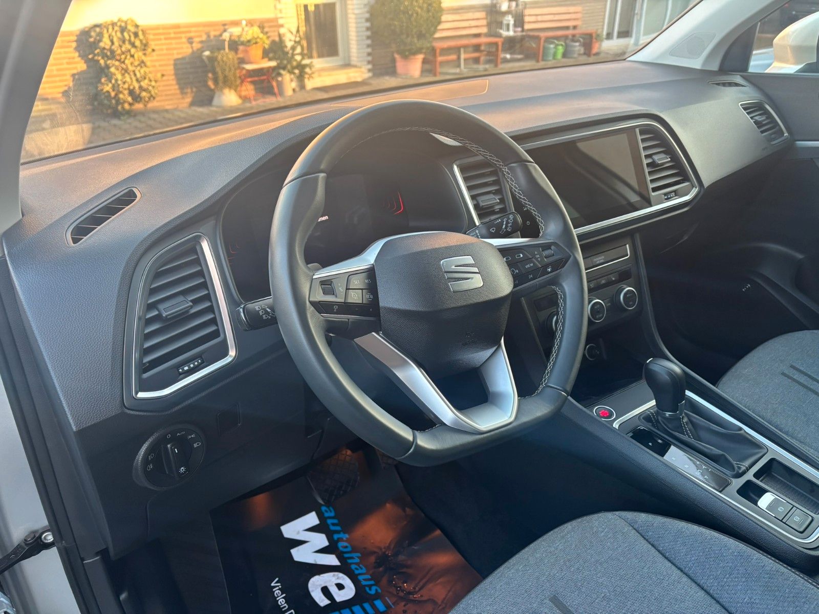 Seat Ateca Style*DSG*KAM*AHK*NAV*BEATS*CARPLAY*LED