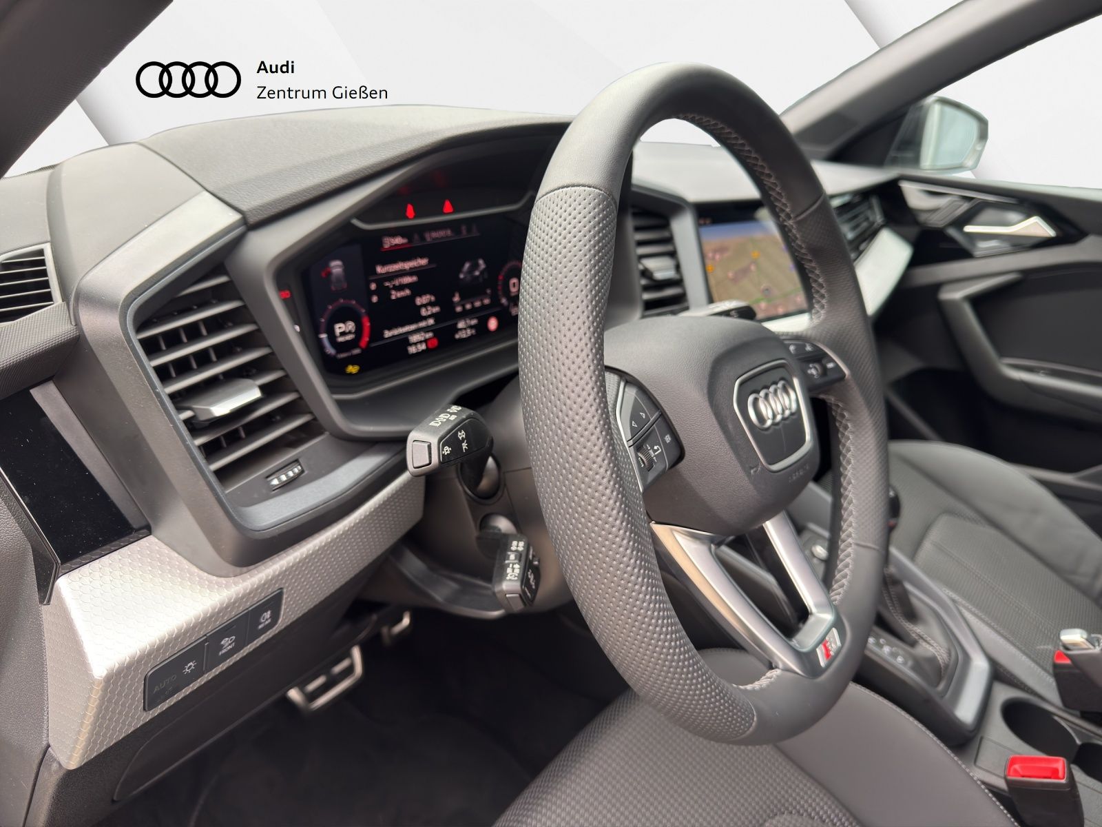 Audi A1 Sportback 25 TFSI S-tronic advanced S line bl