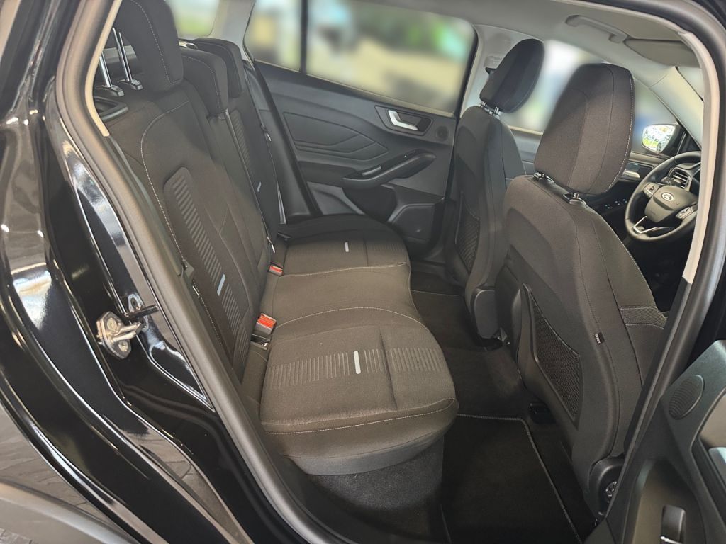 Ford Focus Turnier 1.0 EcoBoost Hybrid Aut. ACTIVE X