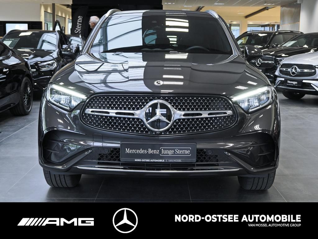 Mercedes-Benz GLC 300 d AMG 4M AHK DISTRONIC MBUX KEYLESS-GO