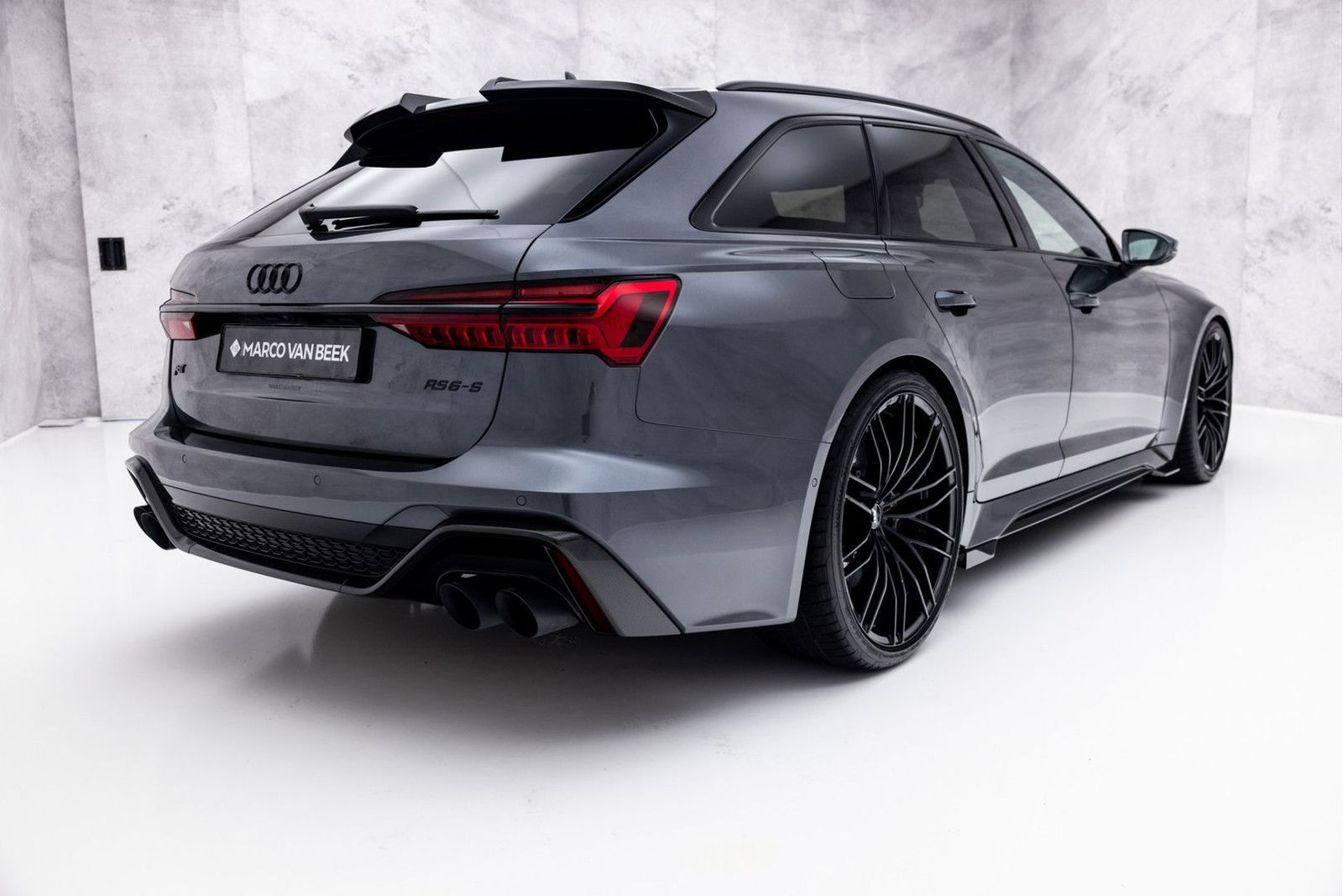 Audi RS6 Avant 4.0 V8 TFSI RS6-S ABT 740 PK | Pano |