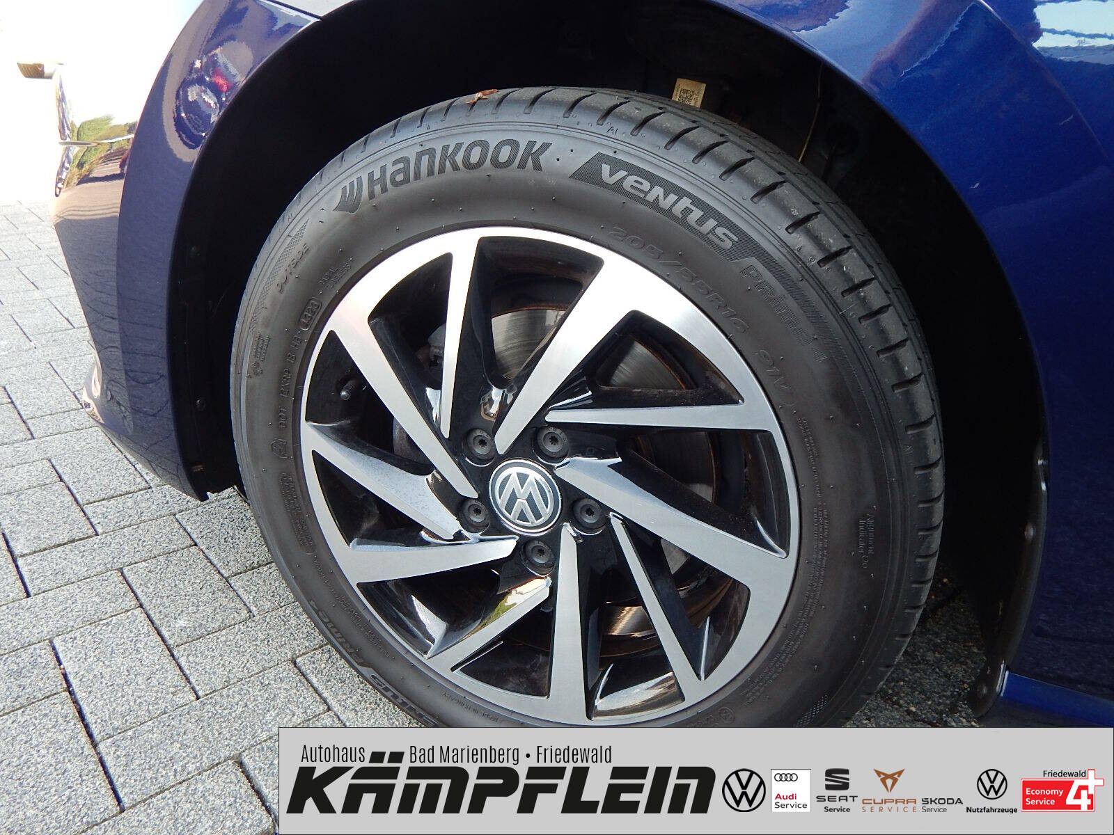 Volkswagen Golf Sportsvan Join 1.5TSI - Samsaru's Car Outlet