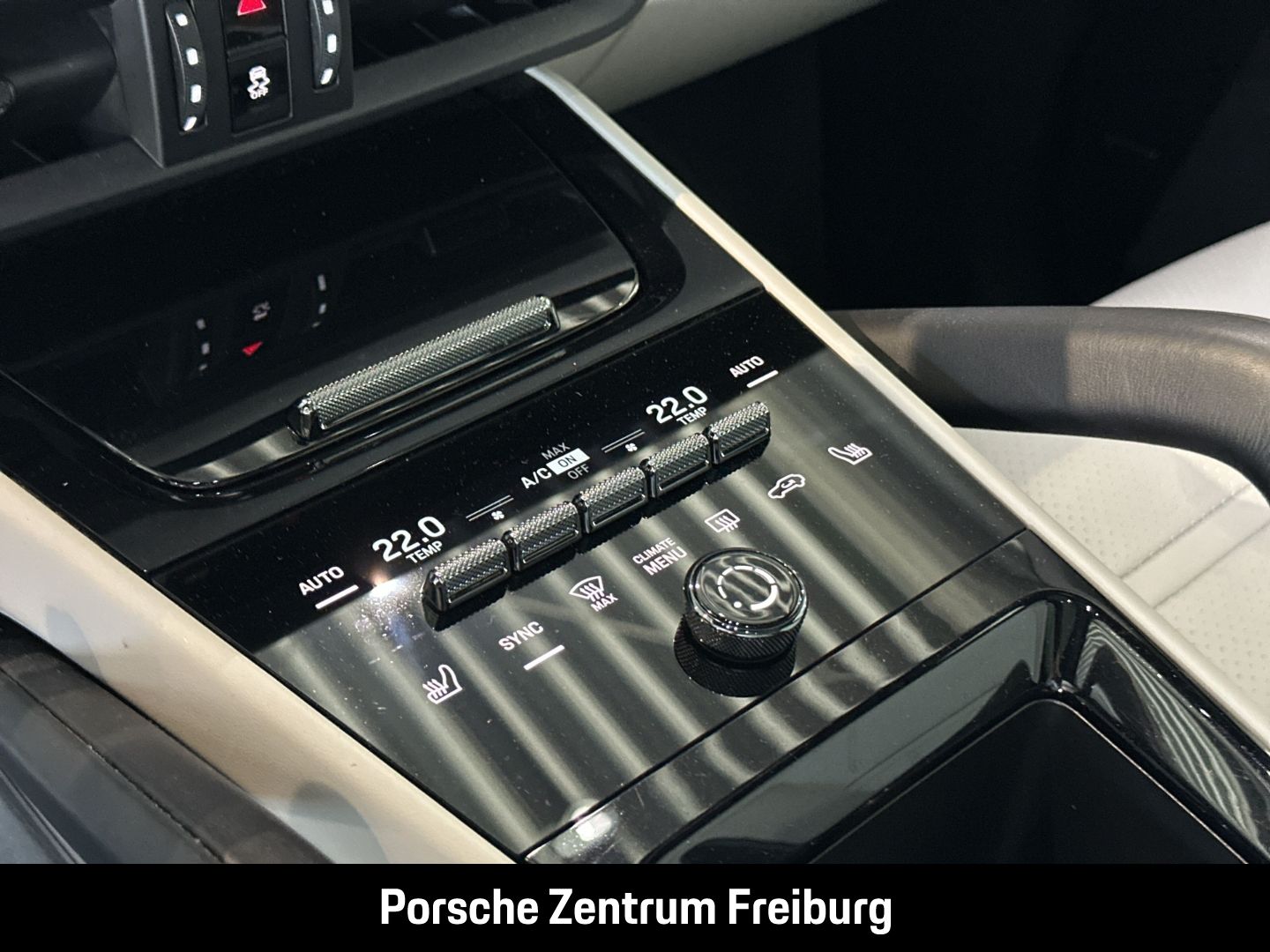 Porsche Cayenne E-Hybrid BOSE Luftfederung LED-Matrix