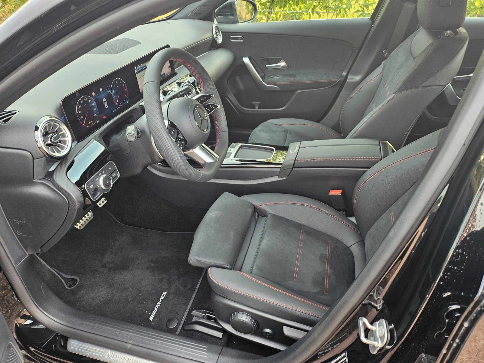 Mercedes-Benz A 180 AMG - Samsaru's Car Outlet